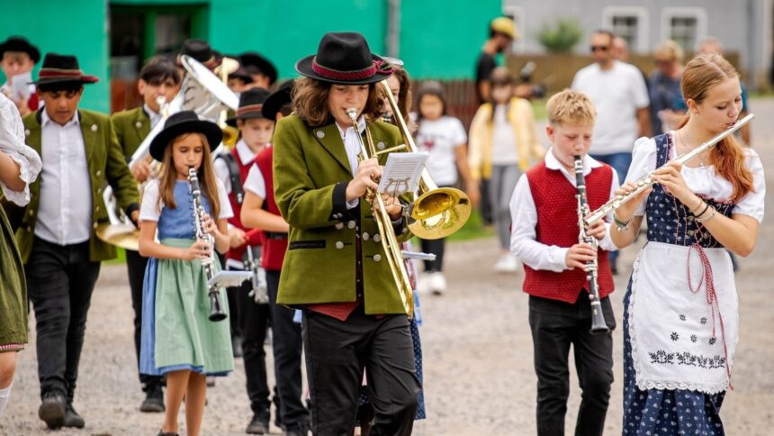 bucuresti de weekend f09f928c tocanita pentru toti bobita festa di rusalii carnavalul baloanelor ateliere creative targuri de adoptii si altele au loc in perioada 29 31 mai 6a17a479262a4