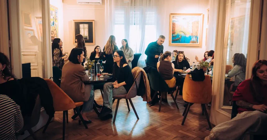 o noua generatie de femei in music business a inceput women in music mentorship program 6a15a89b119db