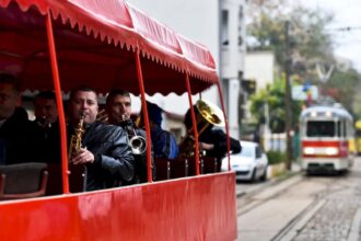 parada tramvaielor de ziua copilului stb scoate pe sine vagoanele de poveste duminica la depoul victoria 6a19acc86a88a