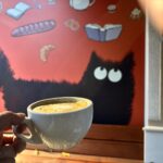 pisicul ghiftuit de citit se ascunde in cotroceni iar casa lui poarta numele la petite bouffe bien sur avec du cafef09f988d 6a0eb5a02358c