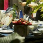 targul anticarilor ii asteapta pe bucuresteni cu mici comori in parcul obor pentru copii vor fi ateliere si spectacole programul complet 6a106439ba276