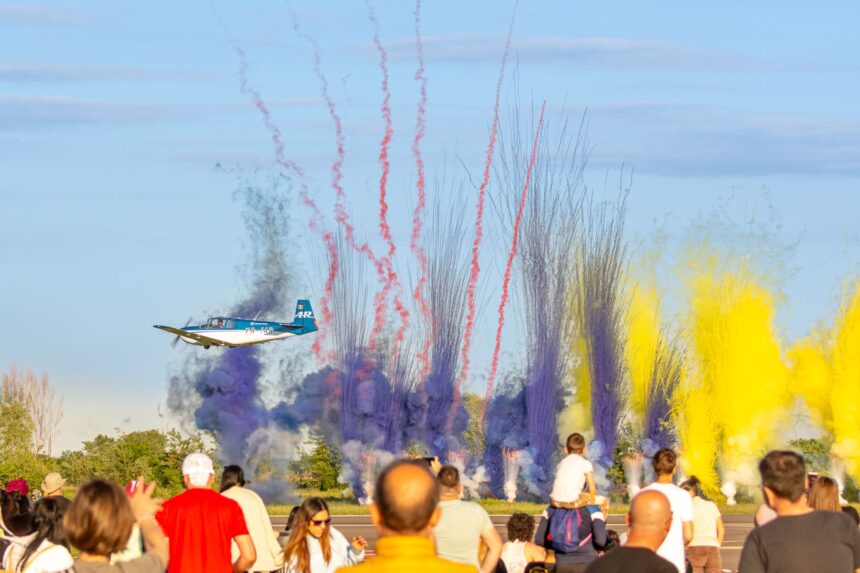 clinceni air show 2026 e in acest weekend la aerodromul de langa bucuresti e29c88efb88f programul demonstratiilor si cum ajungi aici 6a2195c5ebc3a