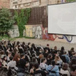 daca e joi e cinevara 6a21170ea0897