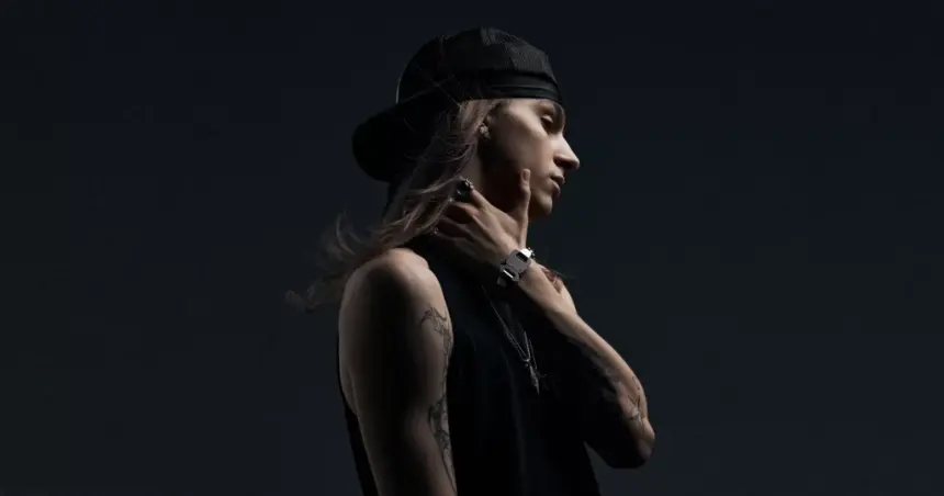 idk stabileste recordul de debut pe spotify romania cu albumul idcash 6a3189527f820