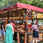 la placinte inainte e festivalul lor in parcul ior in acest weekend tarabele cu bunatati dulci si sarate vor fi aduse la biserica maramureseana 6a28228b1e4ff