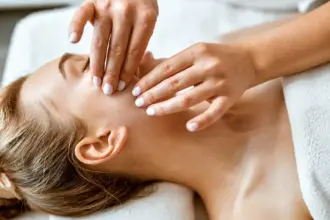 masaj facial si peptide cum aplici corect crema cu colagen 6a396443d6f6c