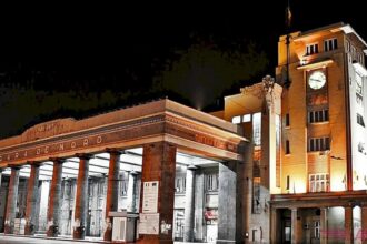 video trenul si salonul regal de la gara de nord pot fi vizitate de ziua copilului cfr infrastructura a pregatit evenimentul descopera lumea feroviara 6a1d4cc89e037