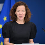 bruxelles ul adopta noile reguli privind certificatele de emisii roxana minzatu europa se poate decarboniza fara sa si inchida fabricile ce beneficii are romania 6a5a2a62bb817