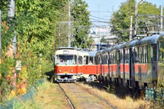 bucurestenii isi iau la revedere de la tramvaiele tatra in acest weekend stb extinde programul de circulatie al batranelor vehicule pe linia 7 in cadrul festivalului 6a57b6c5a6490