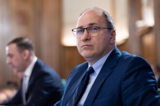 cine are interes sa ramana guvernul in interimat raspunsul ironic al unui ministru 6a510c00a4185
