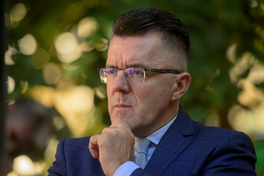 dan dungaciu acuza psd de incultura politica grava si comportament totalitar vrea sa ne reeduce 6a5caee918057
