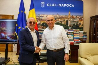 emil boc s a intalnit cu premierul ilie bolojan discutii despre proiectele pnrr si prioritatile administrative 6a5125c859f47