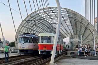 festivalul tatra continua si in acest weekend in bucuresti ca o ultima surpriza stb reintroduce sambata tramvaiele t4r pe linia 41 6a5602e48db4c