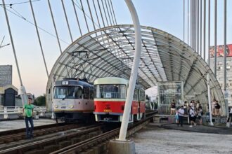 fotof09f9a8aprima zi de la festivalul tatra unde iubitele tramvaie fac ultimele calatorii drumurile continua si azi cand participantii vor avea parte de o surpriza 6a5351d1077f7