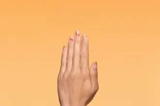 italian manicure trendul statement al verii 2026 intre dolce vita si eleganta minimalista 6a5505b32eae1