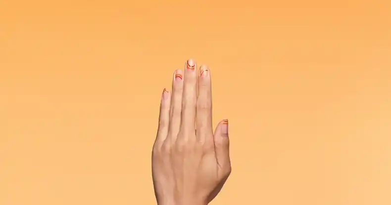 italian manicure trendul statement al verii 2026 intre dolce vita si eleganta minimalista 6a5505b32eae1