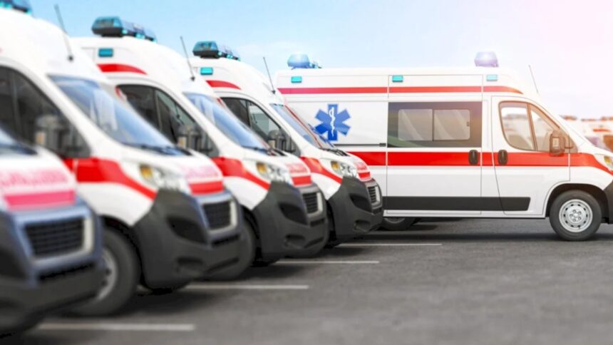 parada ambulantelor e azi in piata constitutiei se implinesc 120 de ani de la infiintarea societatii salvarea mostenirea lasata bucurestiului de doctorul nicolae minovici 6a685bc71111d