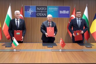 radu miruta a semnat in turcia extinderea grupului operativ de combatere a minelor din marea neagra 6a4e29b82d7ed