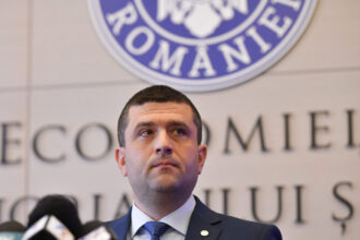 radu miruta vizita la spitalul militar din craiova investitiile esentiale pentru asigurarea serviciilor medicale moderne pentru militari si cetateni 6a6ca8b643bf7