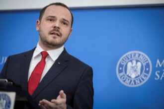 rogobete acuza impartirea cu dedicatie a posturilor din spitale spitalul militar central primeste doar patru locuri 6a695f5248d84