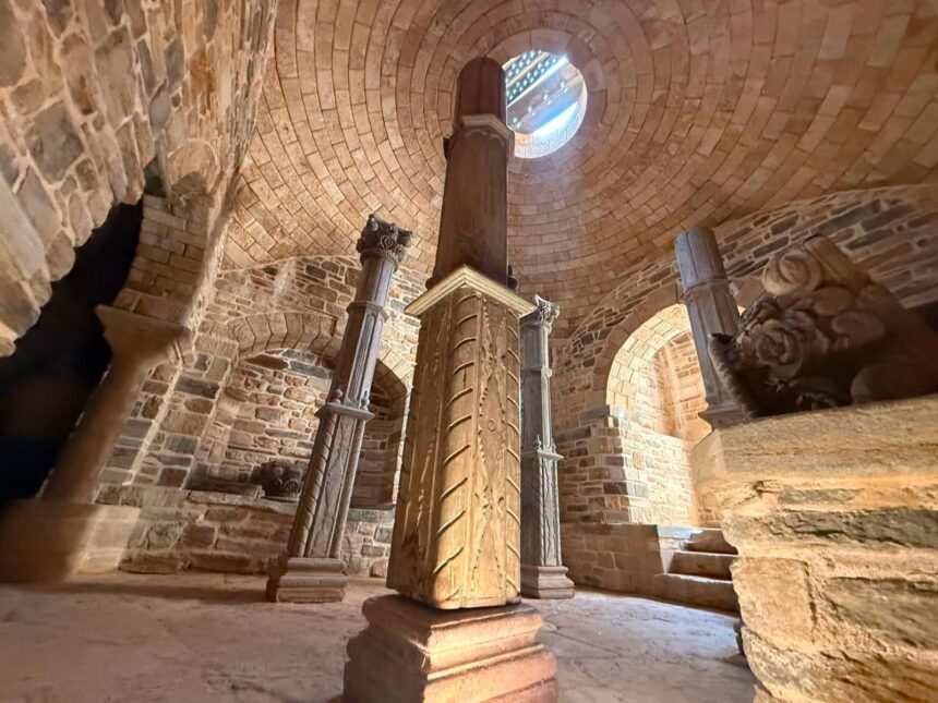 rogobete il invita pe ghinea la muntele athos dupa ce l a ironizat pe facebook 6a5a4b2fb2601