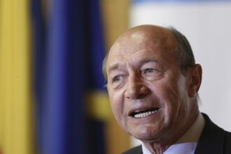 traian basescu il critica pe ilie bolojan ca a marit toate taxele nu a facut nicio reforma orice prost mareste taxe 6a548756cd4f3