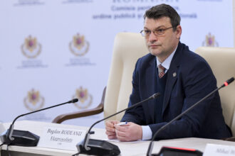 vicepresedintele comisiei de aparare din camera deputatilor bogdan rodeanu trebuie sa ne protejam de rusia lucrurile nu se vor termina dupa crimeea 6a68ad3a32df9