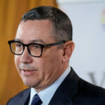 victor ponta toamna va aduce inflatie scumpiri si un guvern practic in faliment 6a5a5b986327a