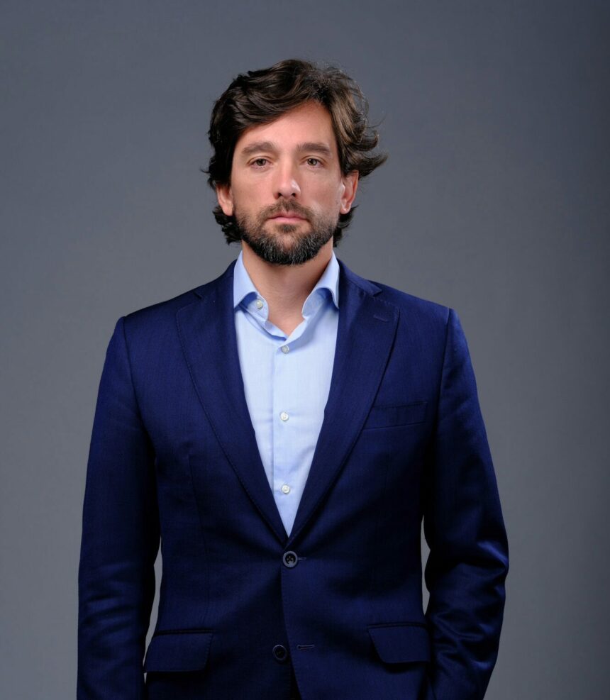 video adrian vazquez eurodeputat spaniol romania va deveni o tara cheie a uniunii europene in urmatorii ani 6a4f9e61bf71c