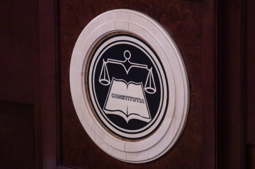 ccr se pronunta luni asupra legii integritatii contestata de usr pnl si presedintele nicusor dan 6a8293eb56903