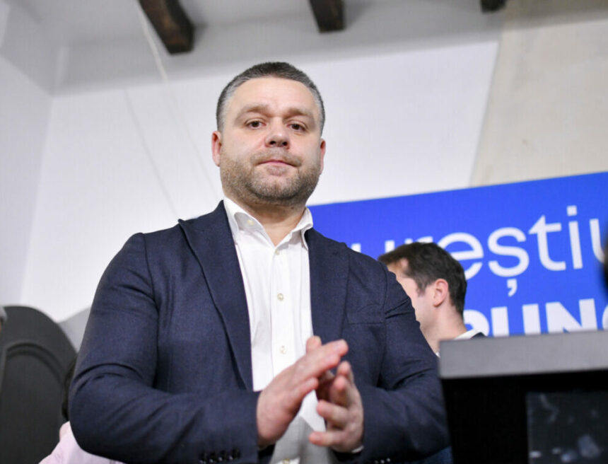 ciucu psd nu si a respectat acordurile nu credem ca odata venit la putere va mai pleca 6a6fa021911ee