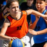 competitia de baschet back 2 hoops e weekendul viitor in parcul nicolae iorga micii sportivi pot participa in urma completarii unui formular 6a8d779479efa