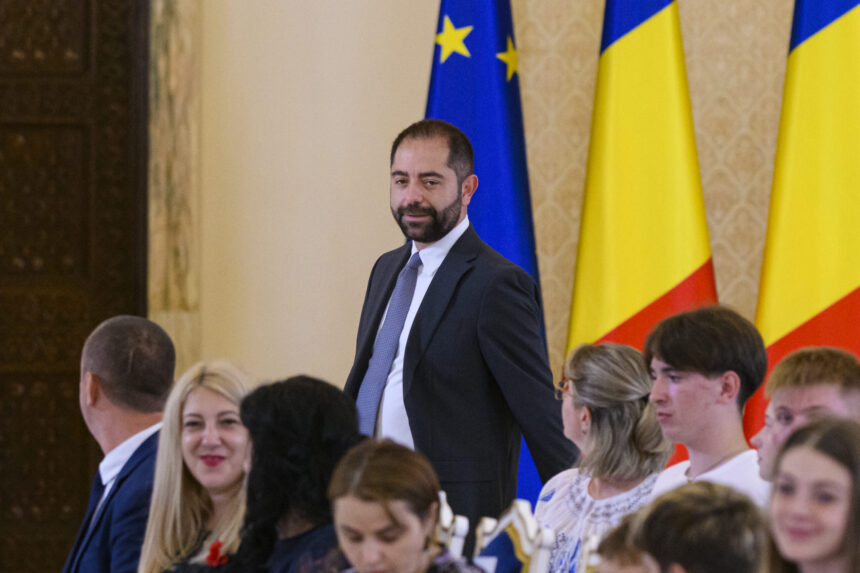 consilierul prezidential radu burnete anunta ce se intampla cu proiectul legii salarizarii 6a86fffad4317