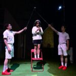 foto bilete gratuite la teatrul grivita 53 doar la funny games spectacolul in care violenta intra in casa si cere oua conditia primariei s1 buletinul cu adresa in sect 6a8ee53430b2f