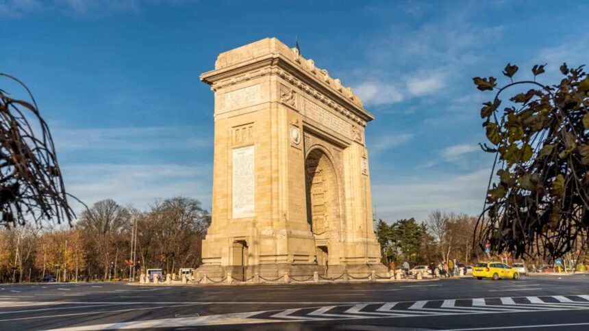 video acces gratuit la arcul de triumf pentru sarbatoritii de azi de sf maria pot admira bucurestiul de pe cladirea istorica va avea loc un recital de vioara si chitara 6a80489375abb