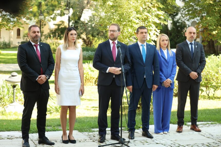 guvernul pesedan usr anunta ca nu voteaza cabinetul luca niculescu 6acfb1992e16c